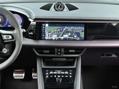 Macan EV