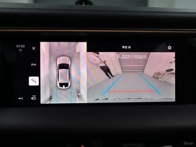 Macan EV