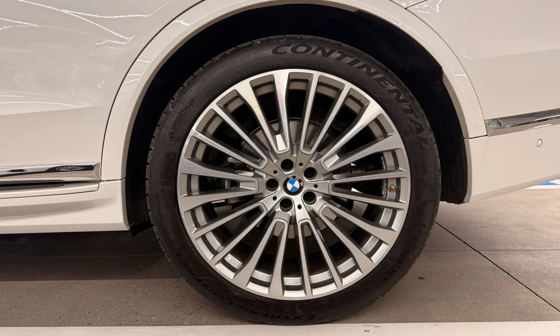 X7 (G07)