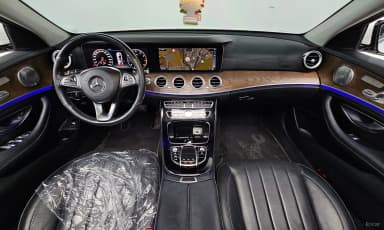 E-Class W213