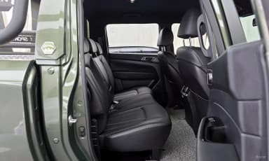 Rexton Sports Khan