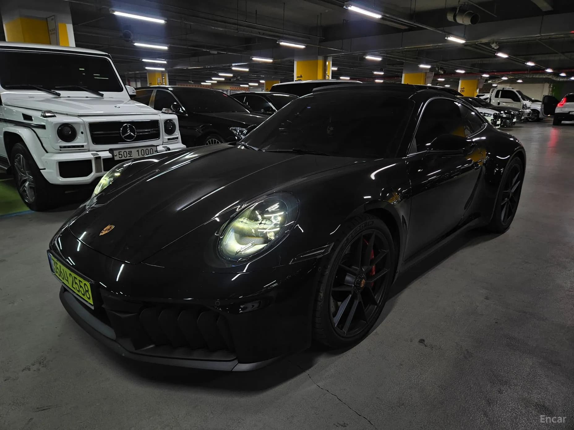 911 (992)