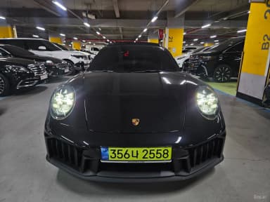 911 (992)