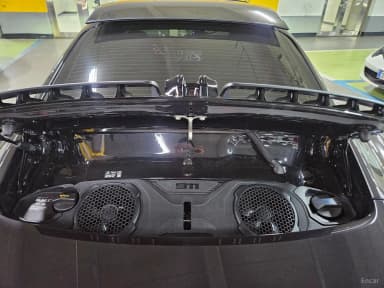 911 (992)