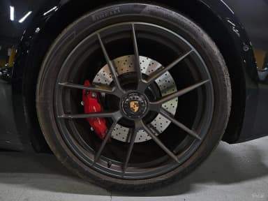 911 (992)