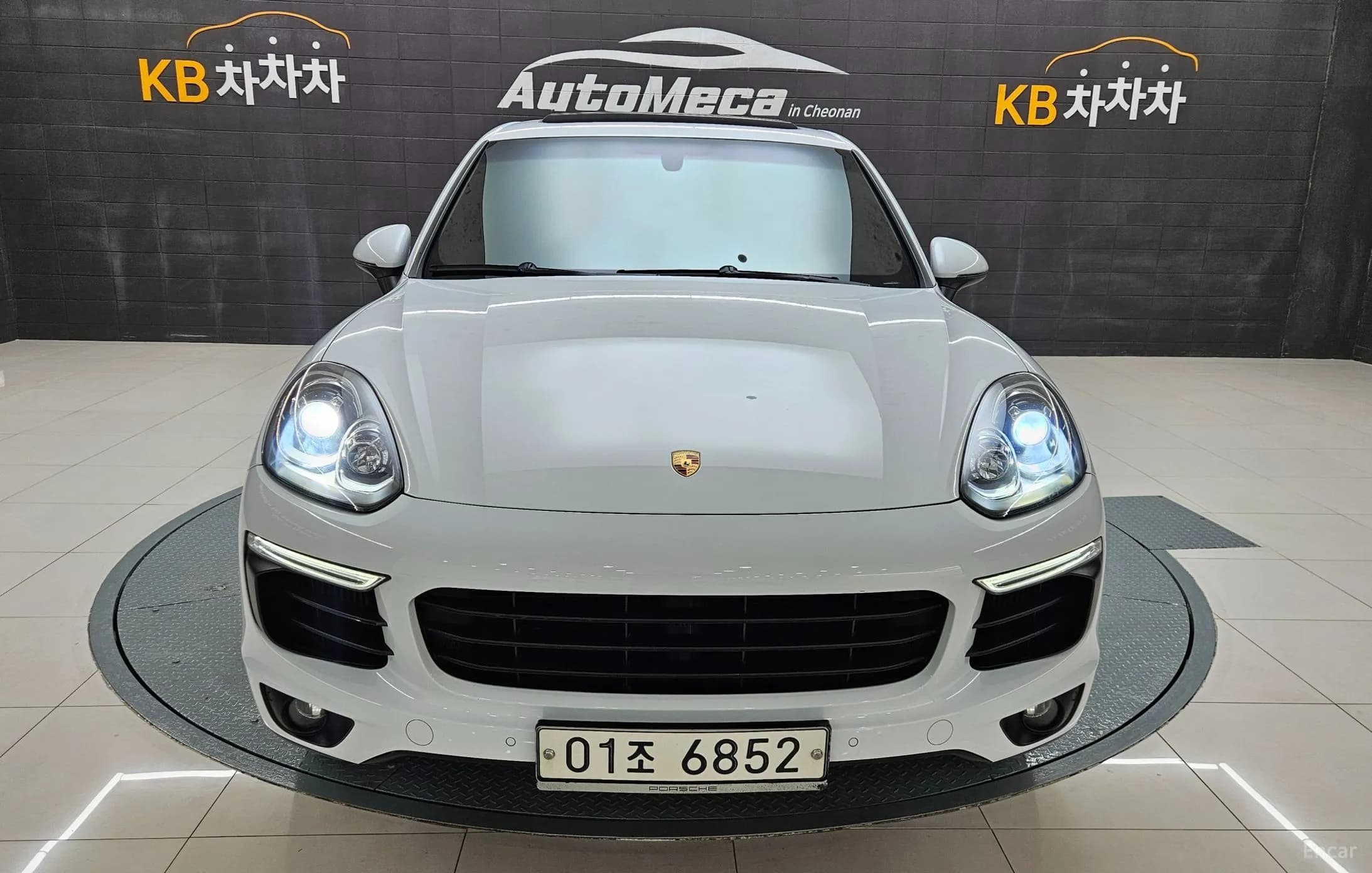 New Cayenne