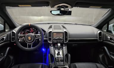 New Cayenne
