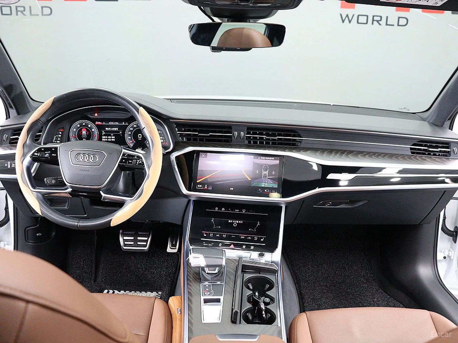 A6 (C8)