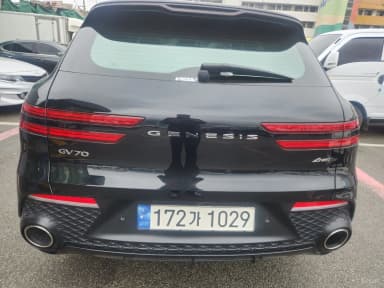 GV70