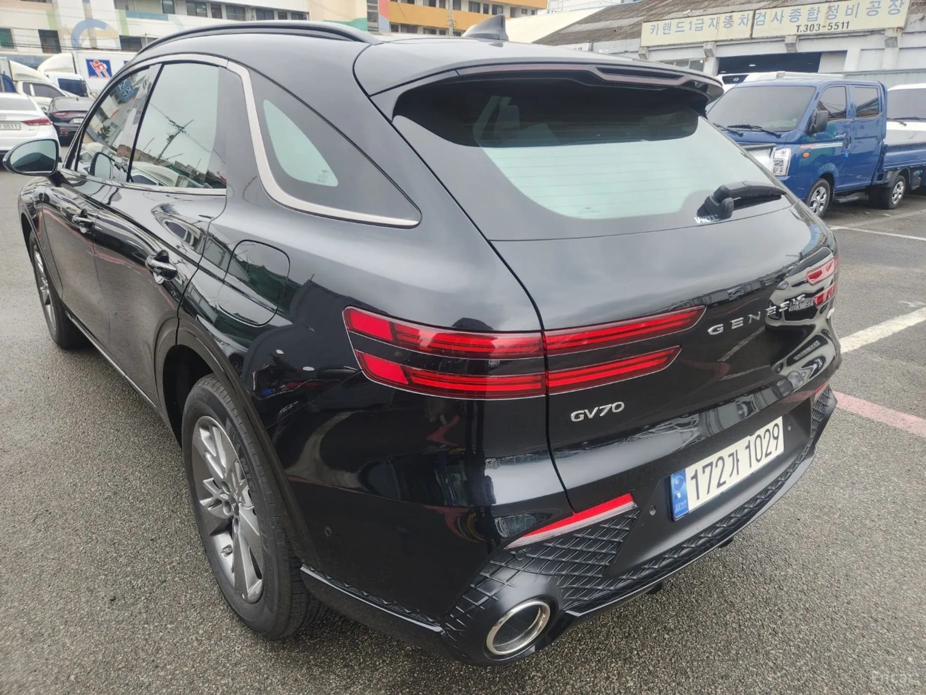 GV70
