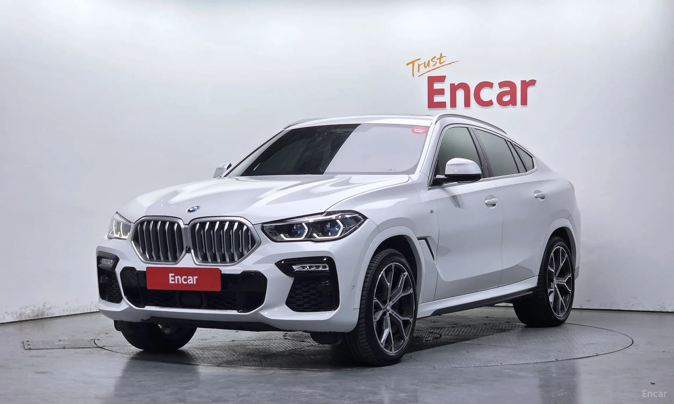 X6 (G06)