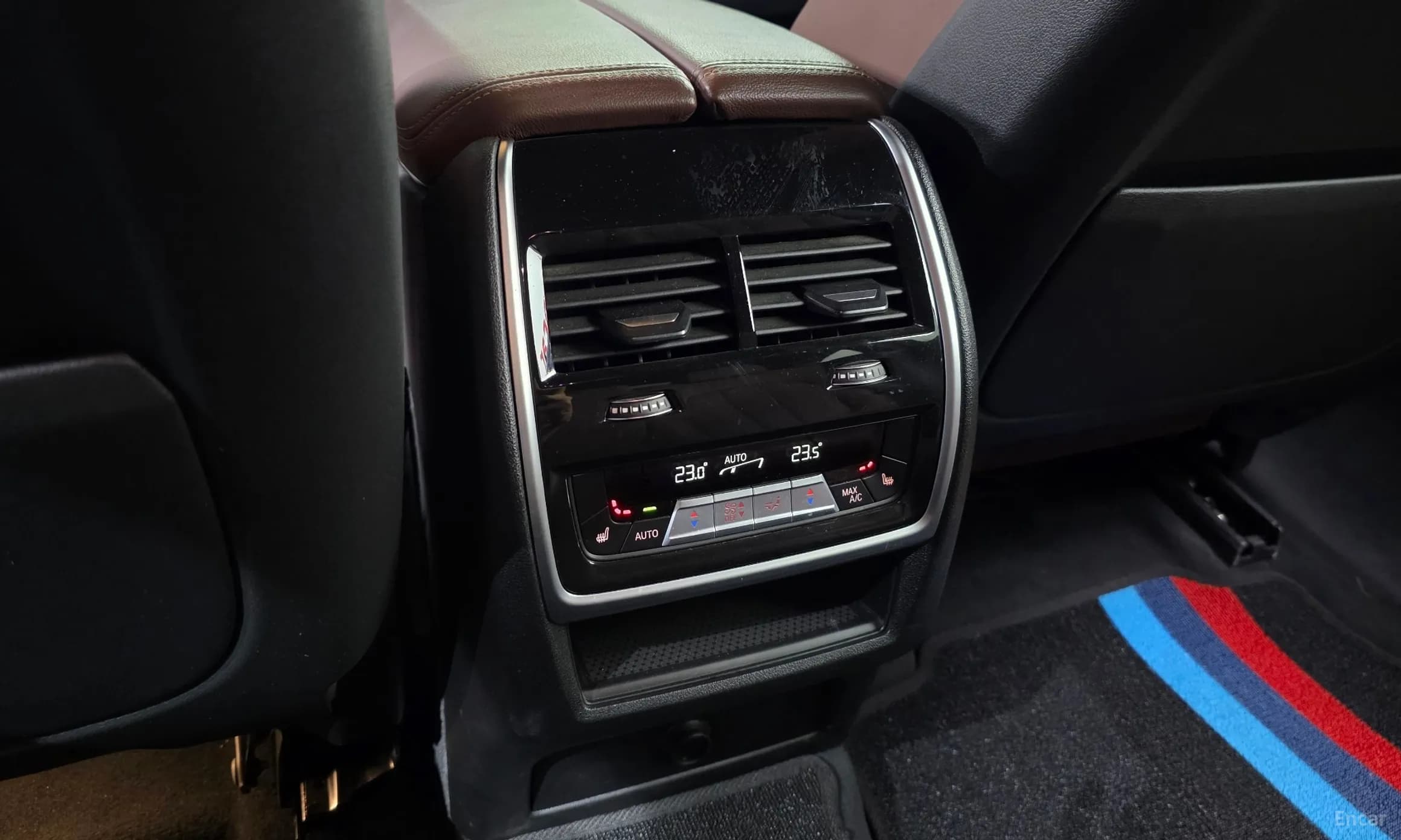 X6 (G06)