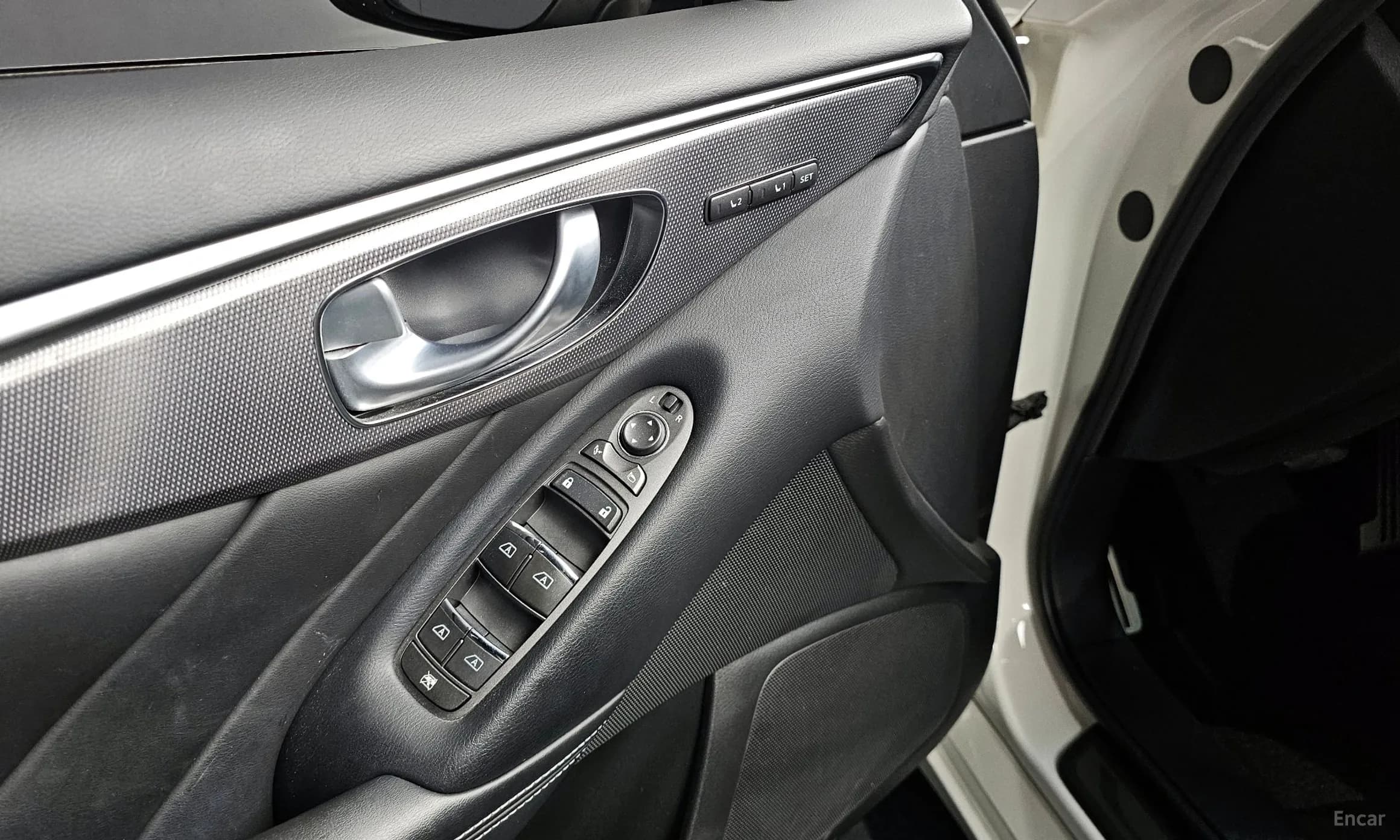 Q50