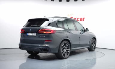 X5 (G05)