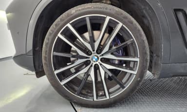 X5 (G05)