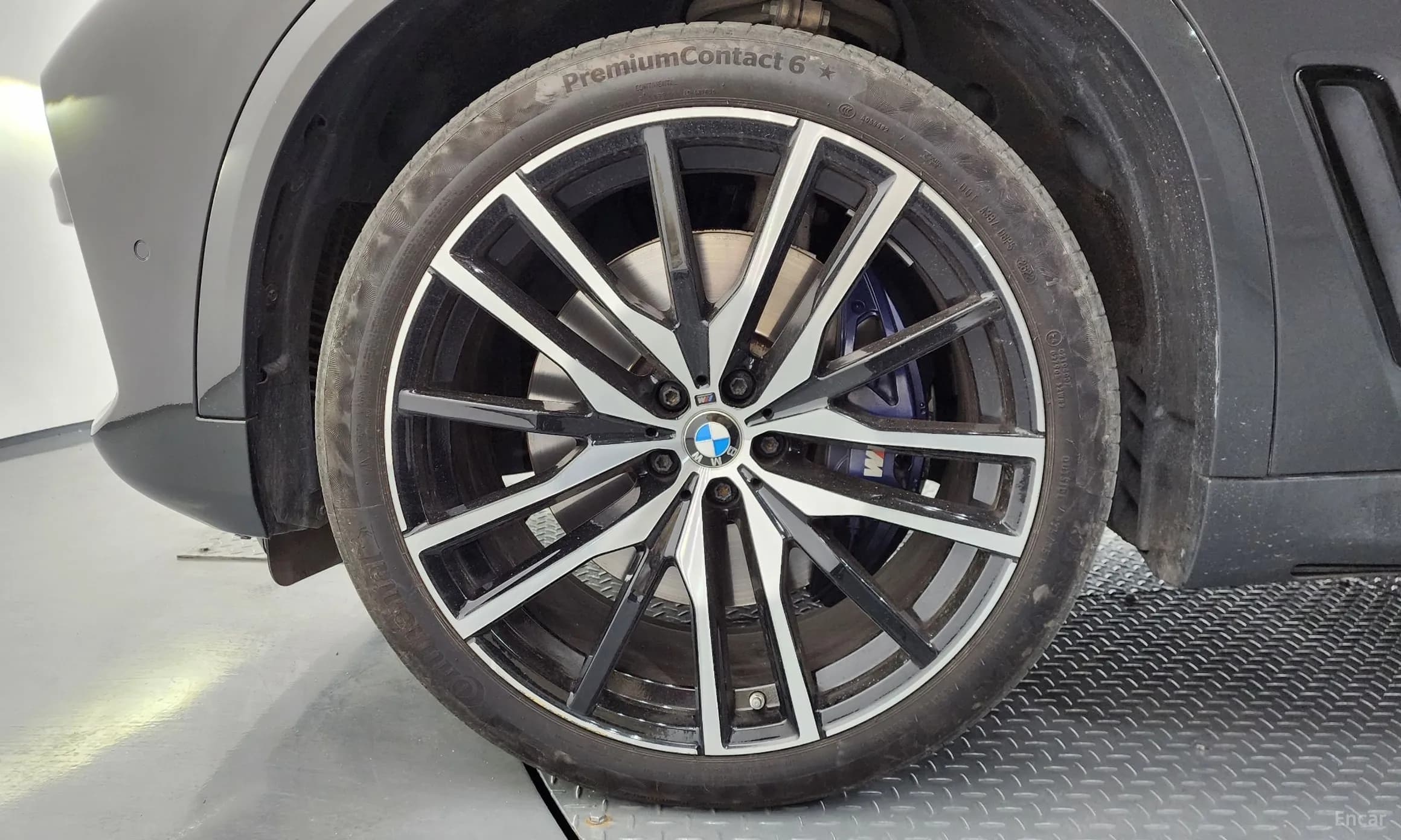 X5 (G05)