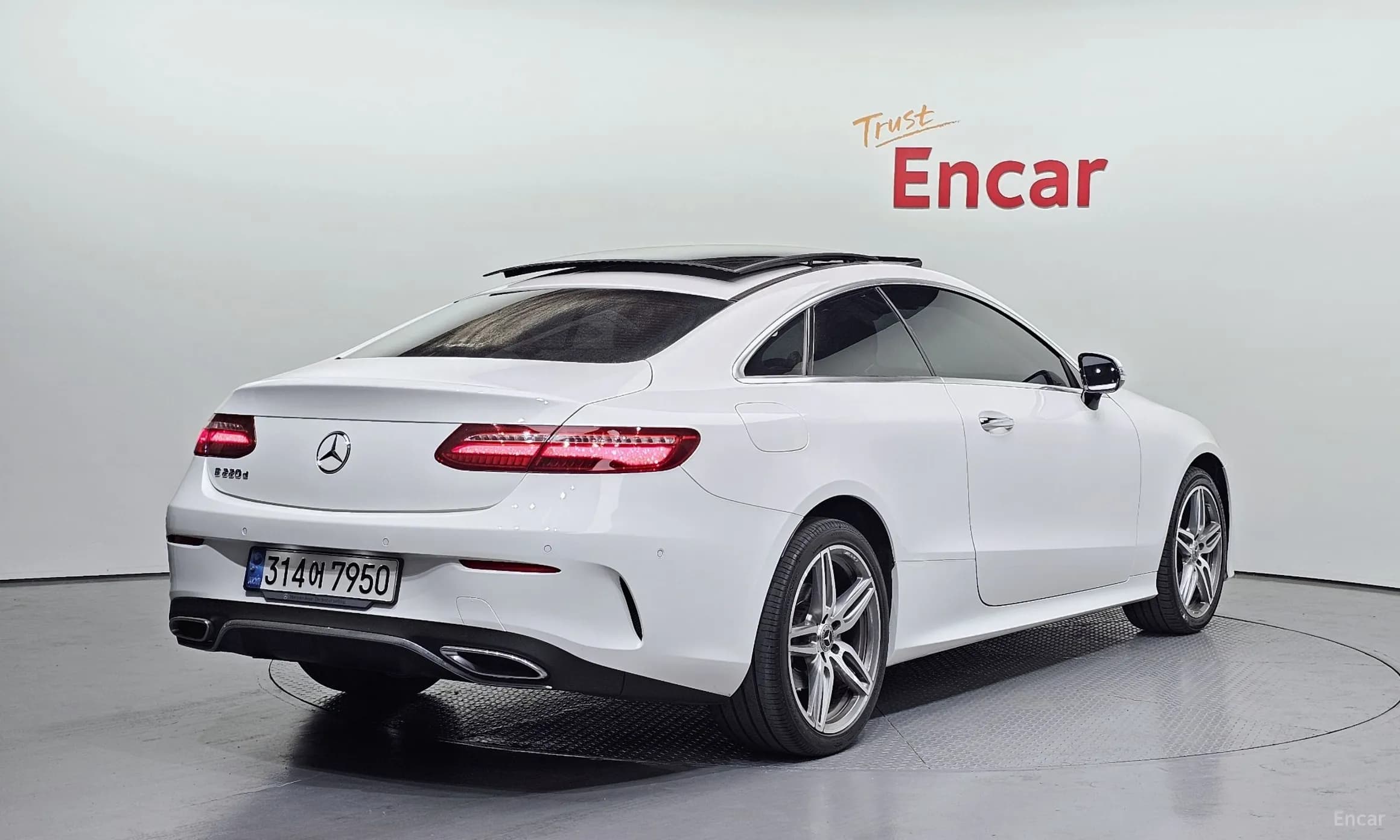 E-Class W213