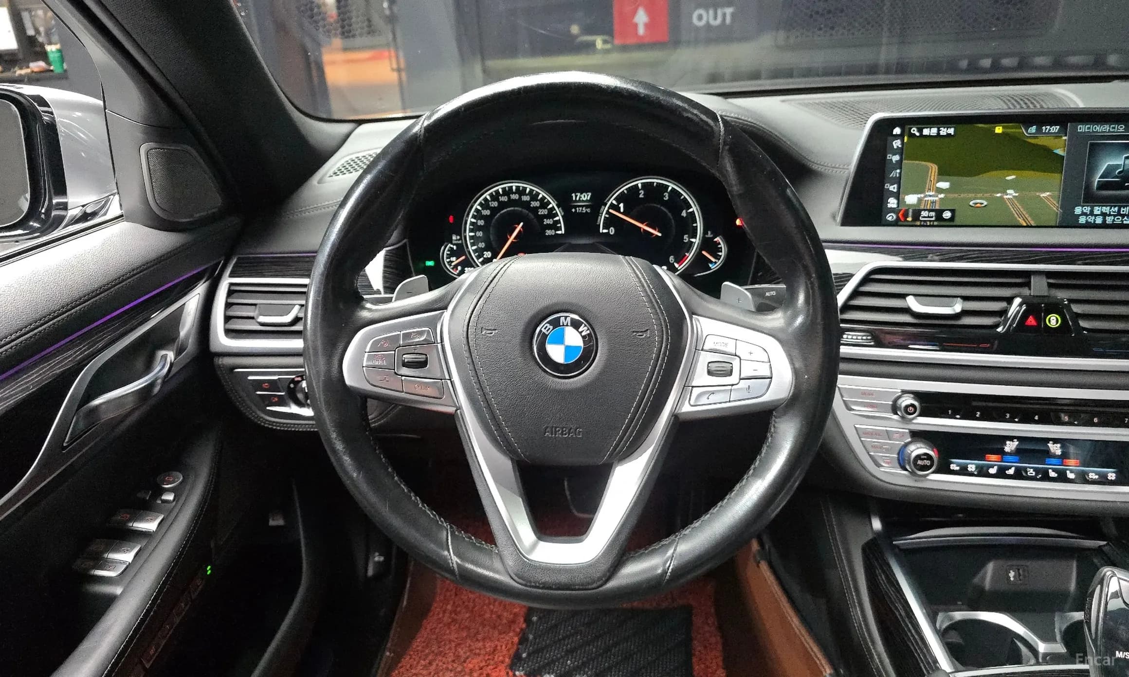 7 Series (G11)