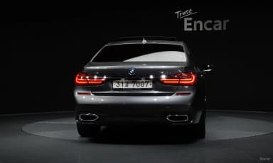7 Series (G11)