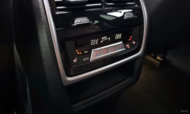 X6 (G06)