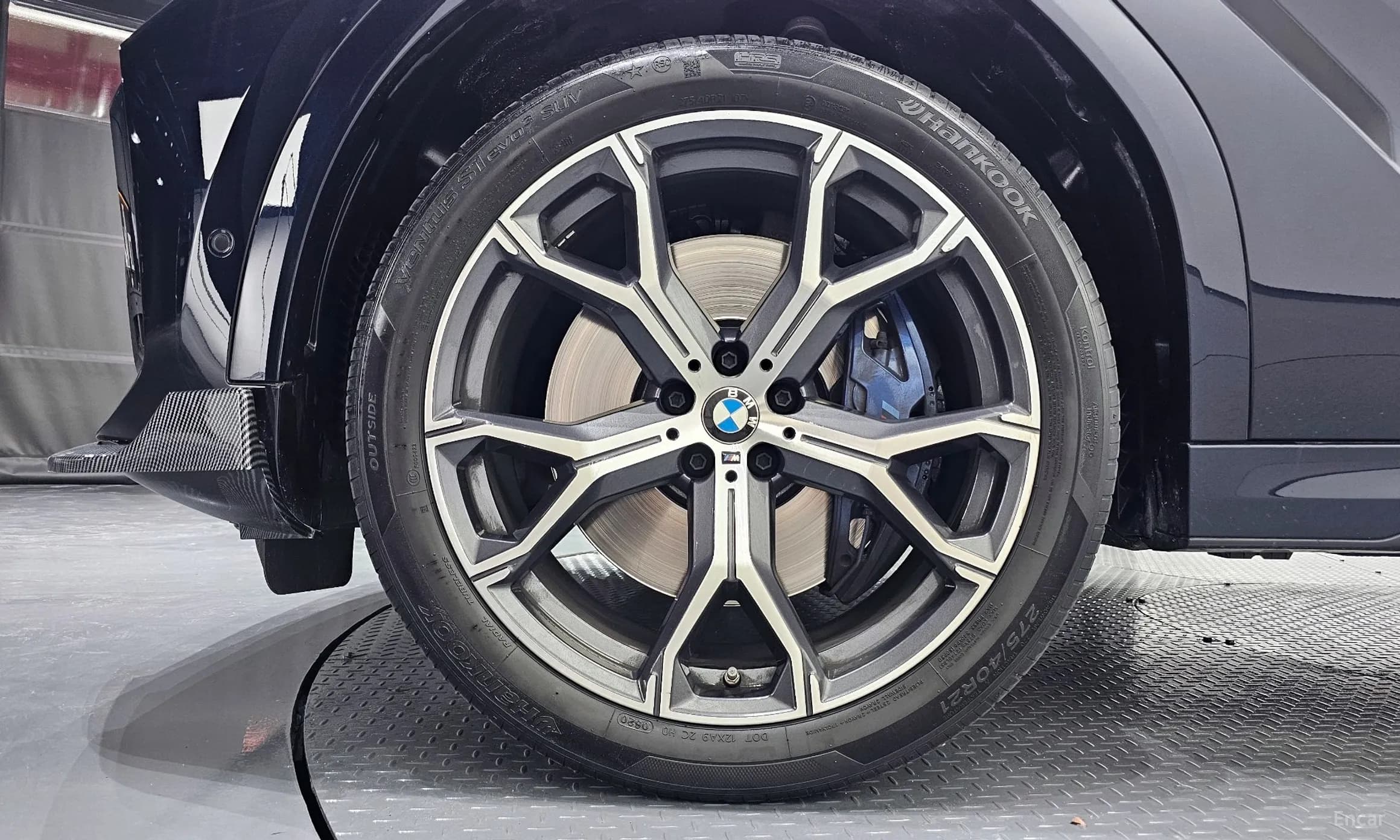 X6 (G06)