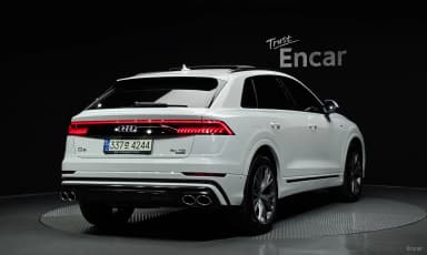 Q8 (4M)