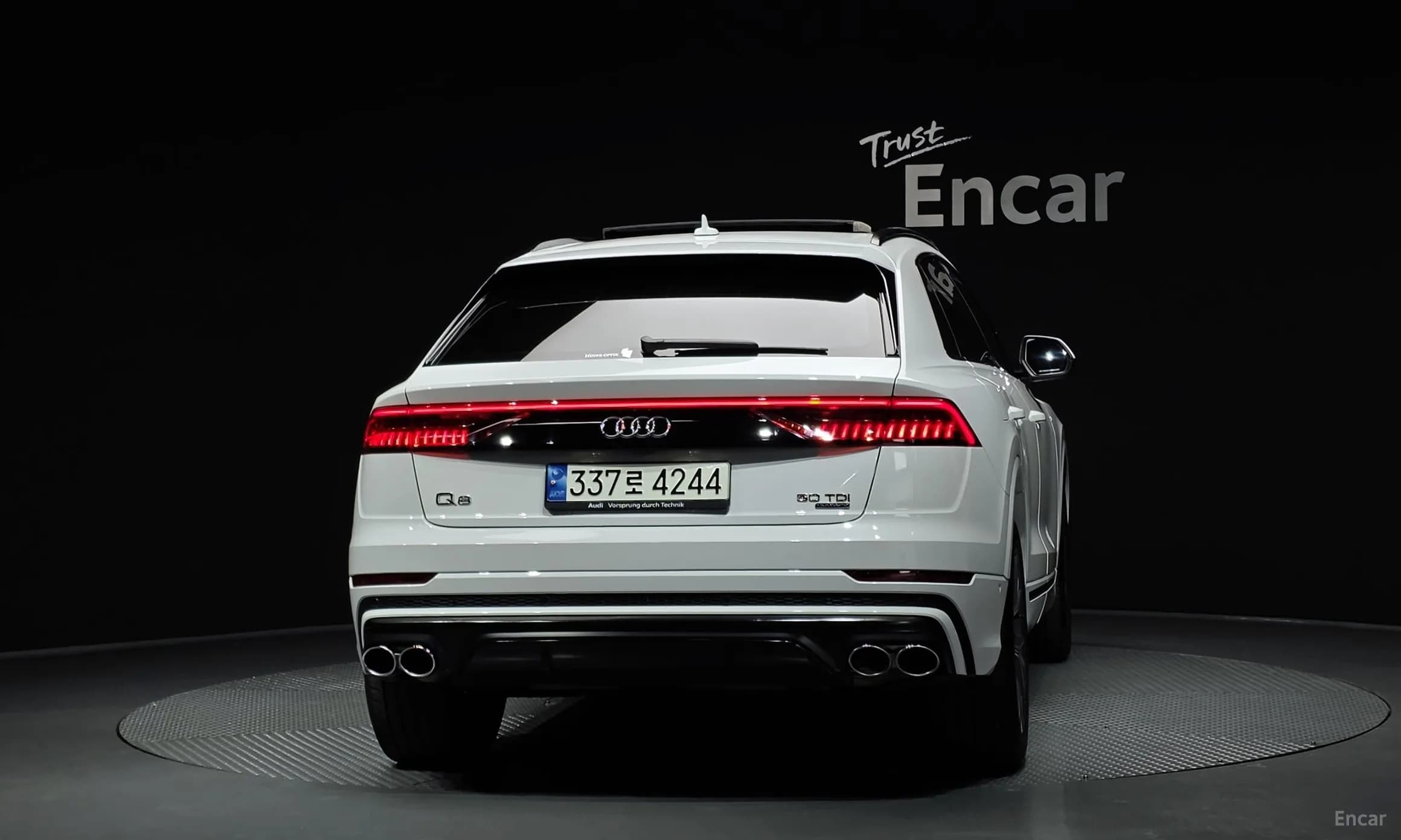 Q8 (4M)