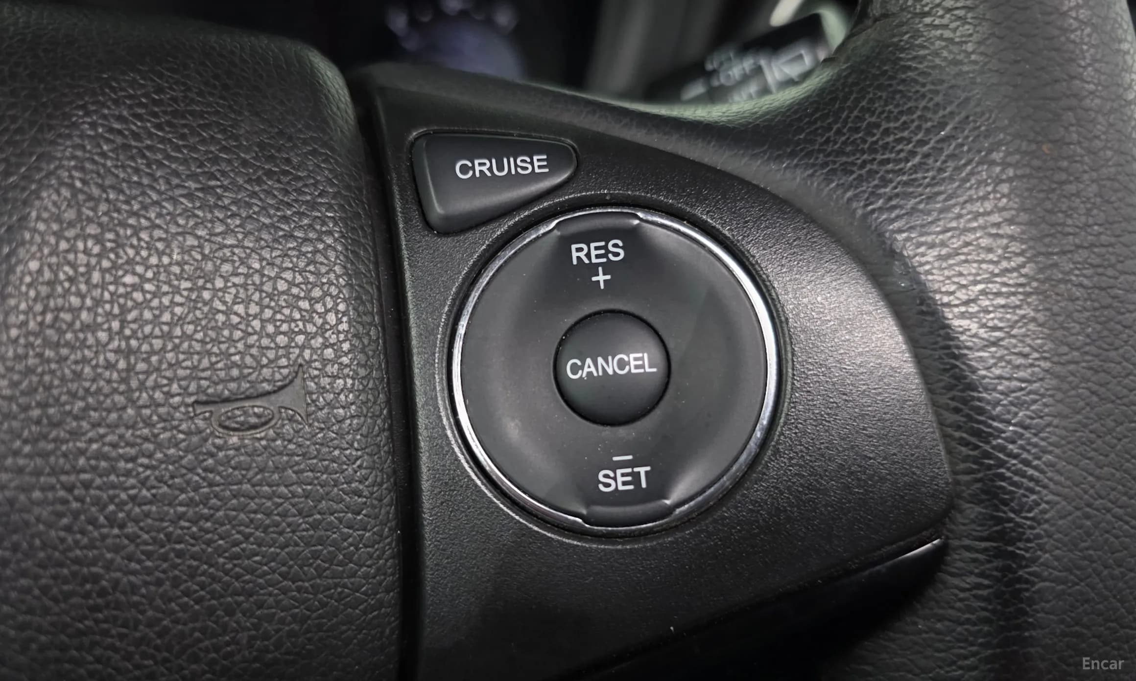 HR-V