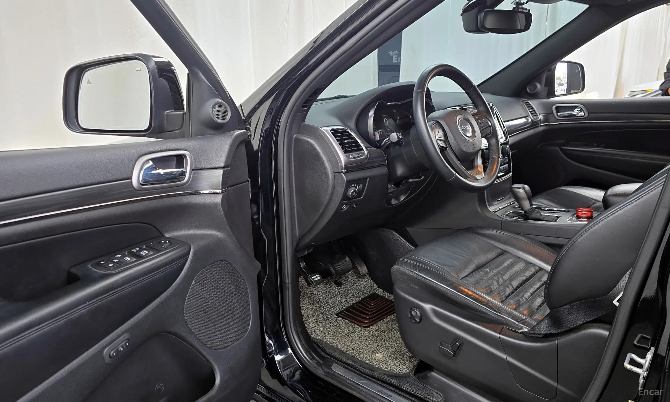 Grand Cherokee