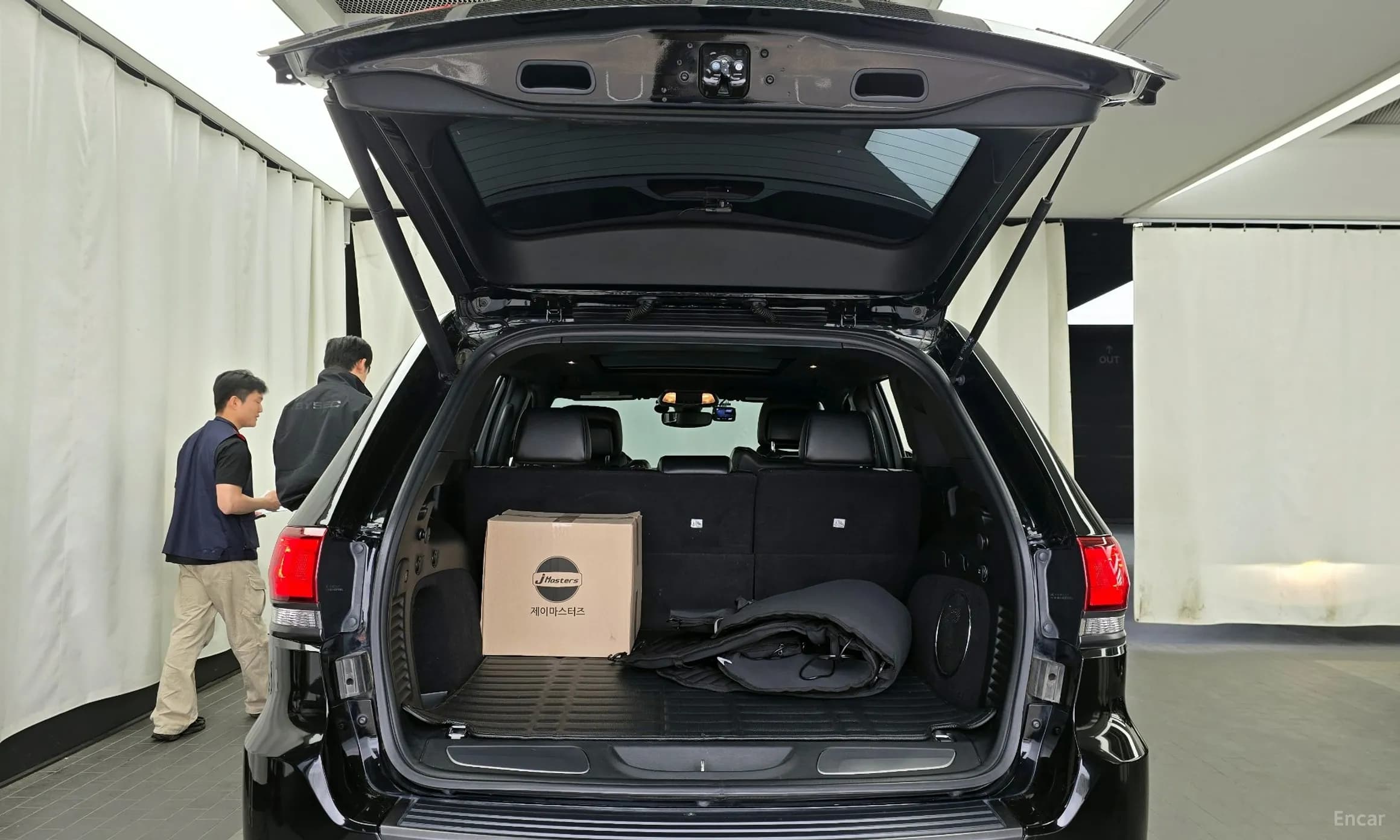 Grand Cherokee