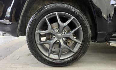 Grand Cherokee