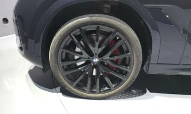X6 (G06)