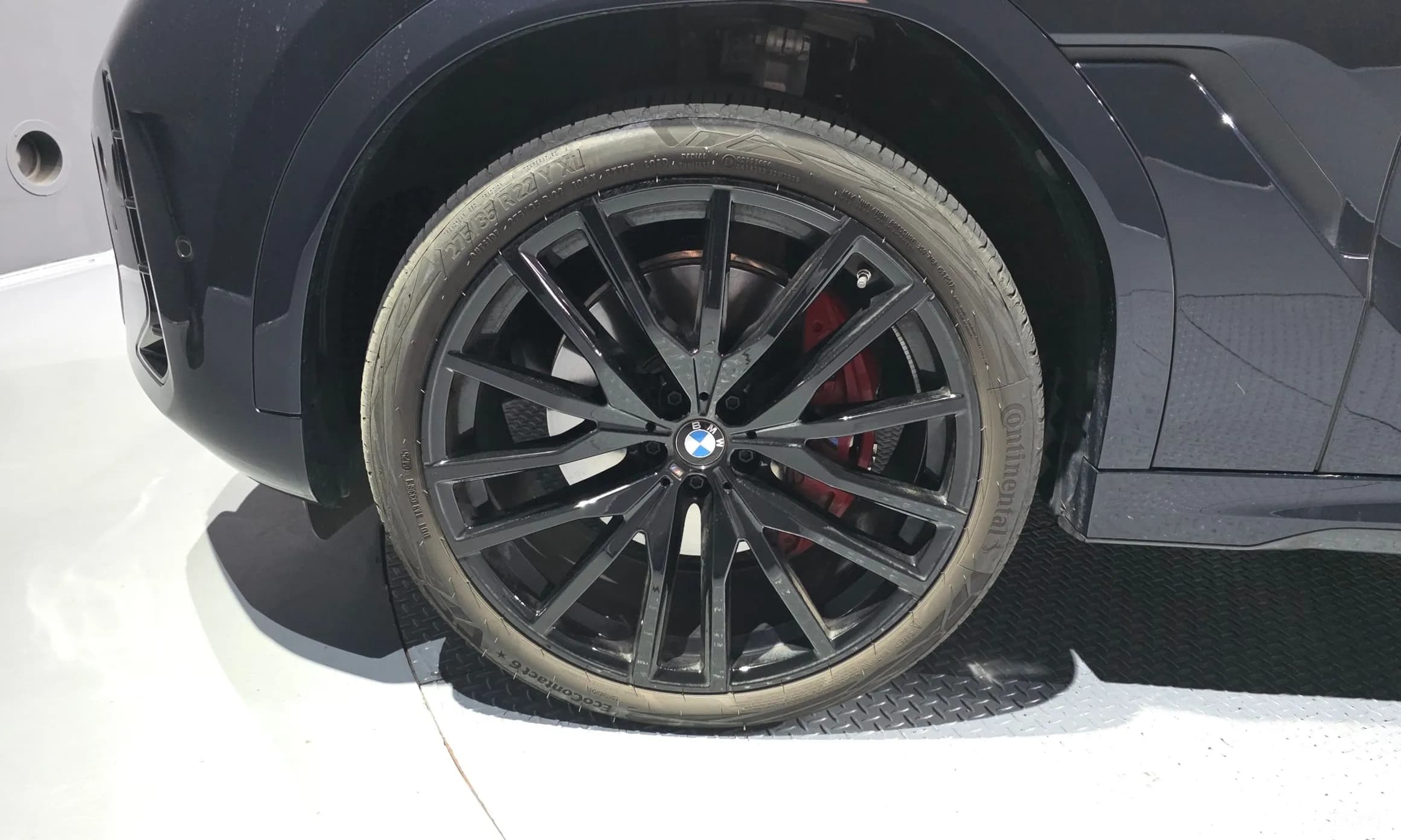 X6 (G06)