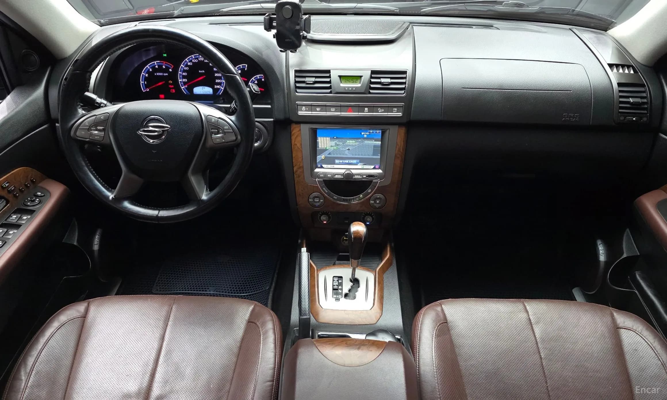 Rexton W