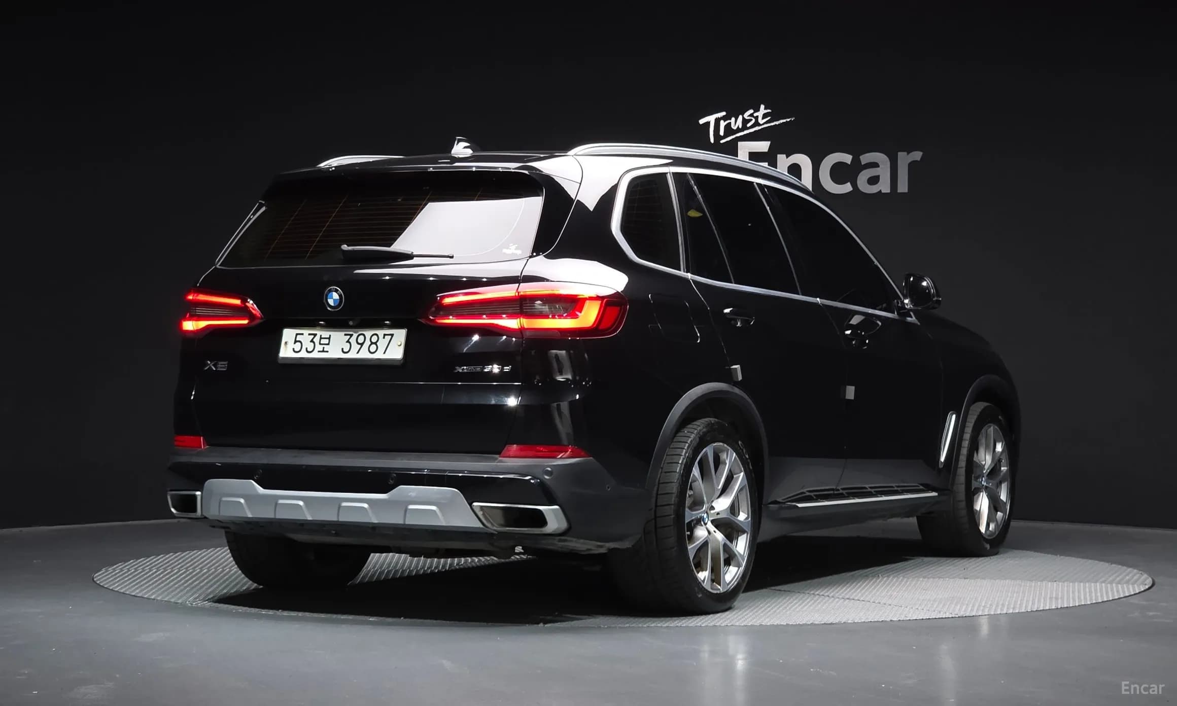 X5 (G05)