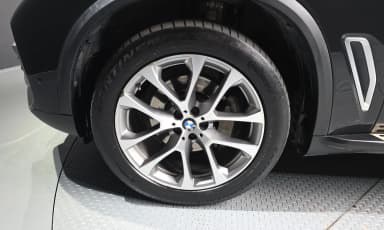X5 (G05)