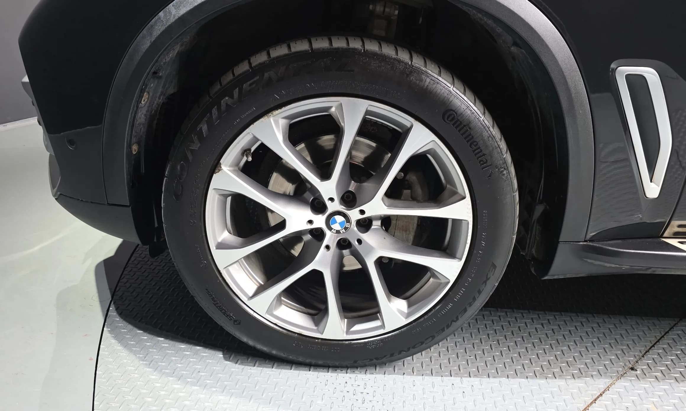 X5 (G05)
