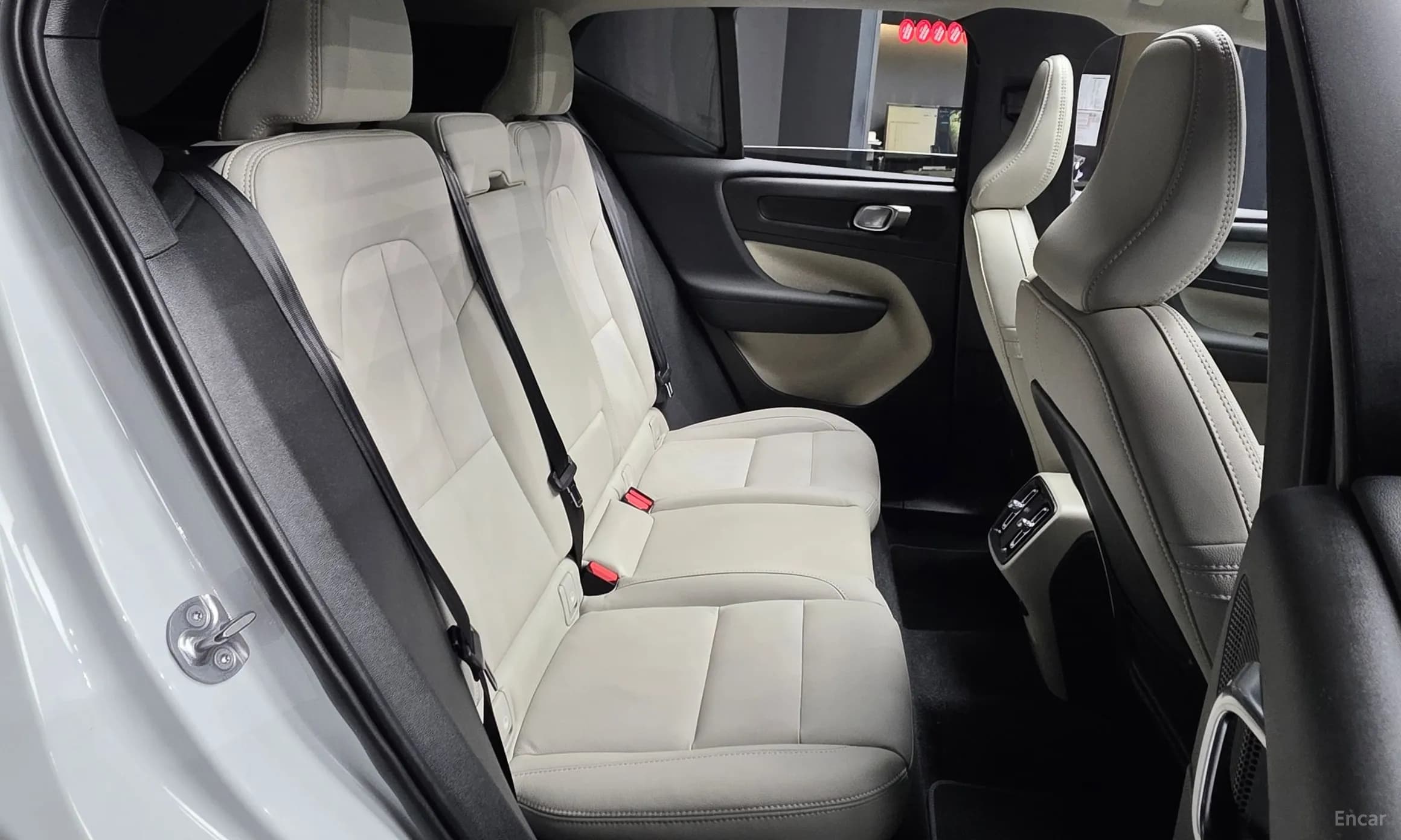 XC40