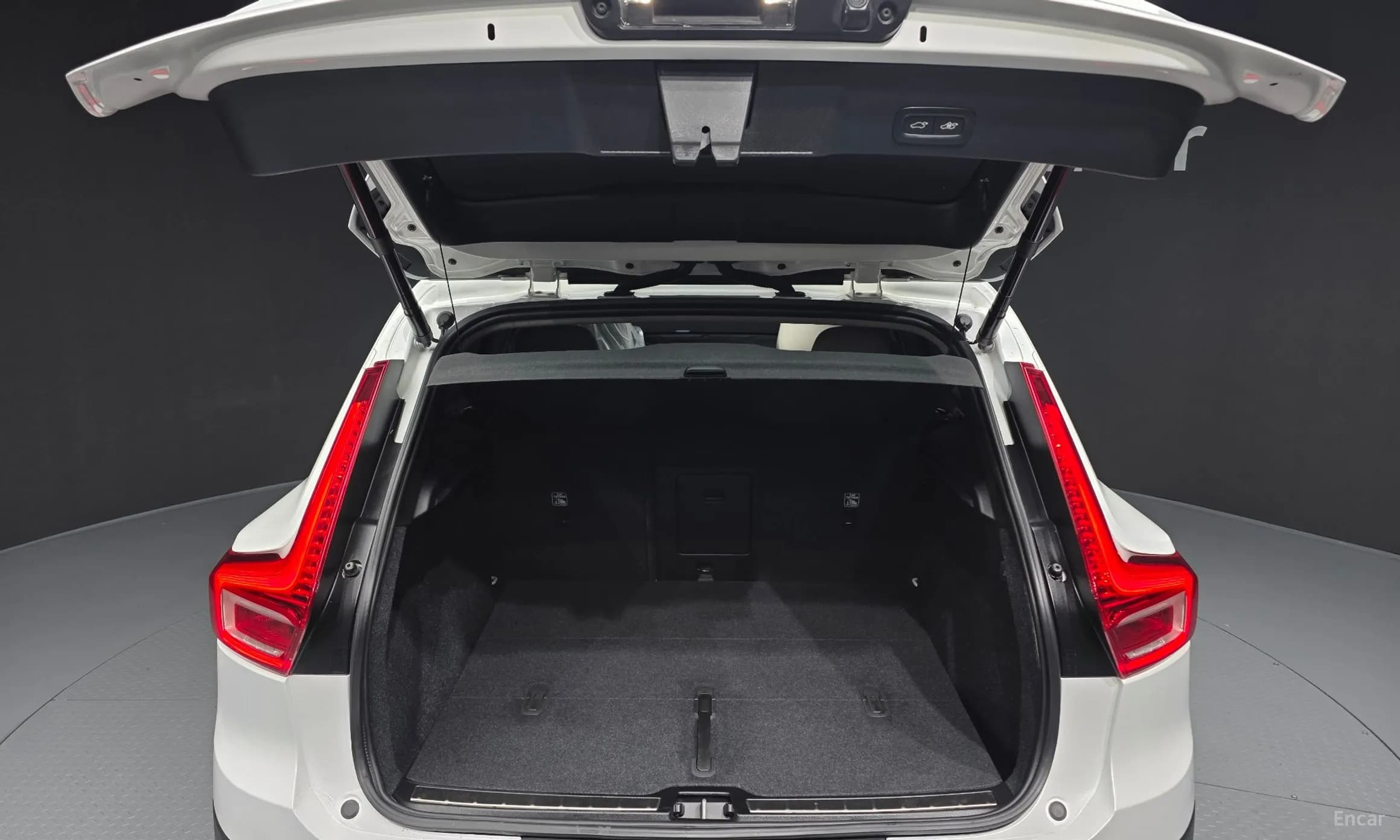 XC40