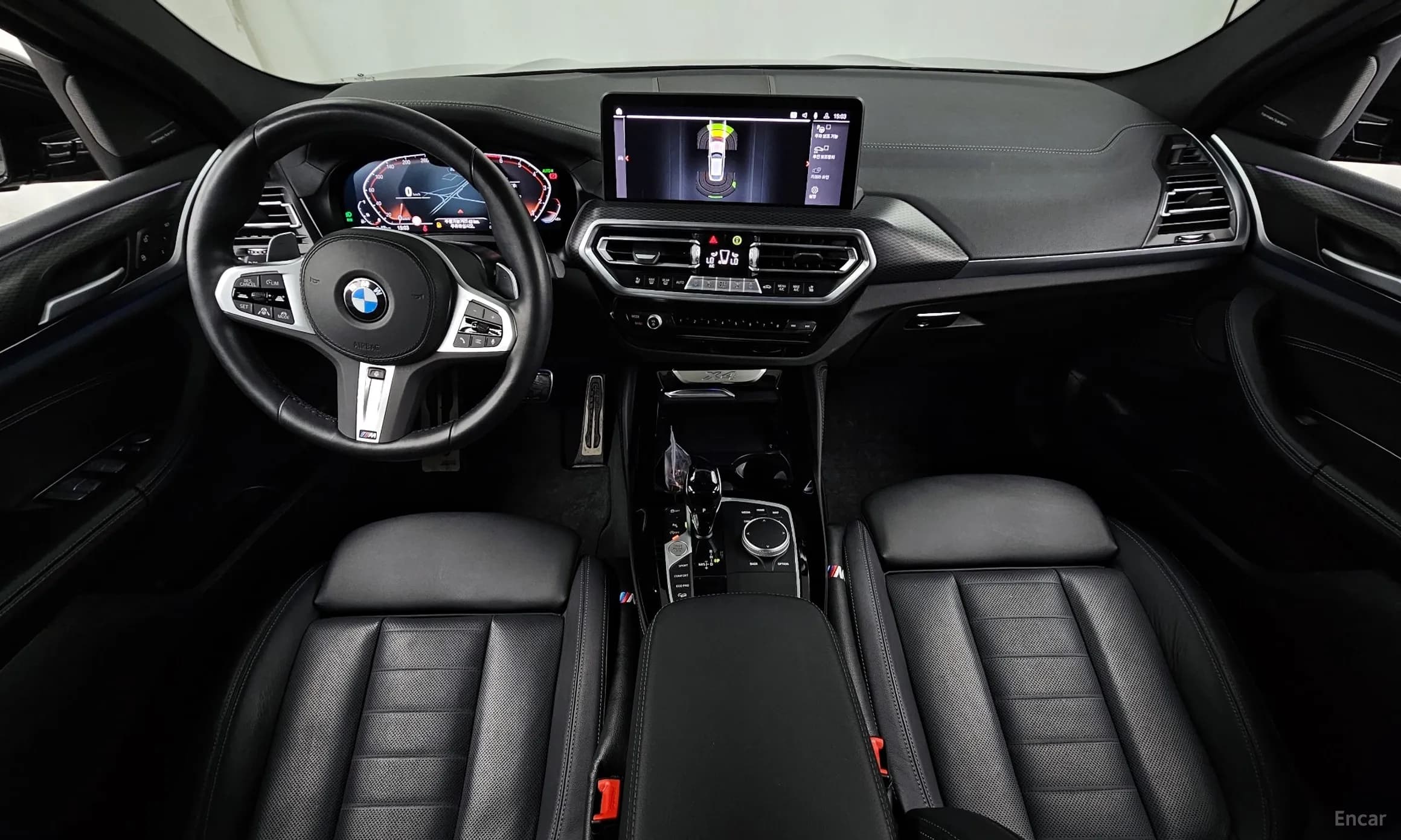 X4 (G02)