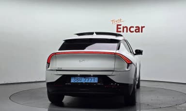 EV6