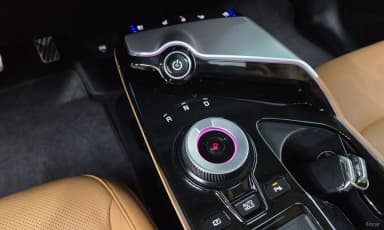 EV6