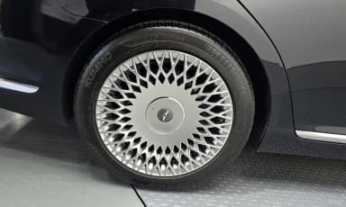 G90