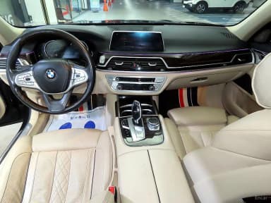 7 Series (G11)