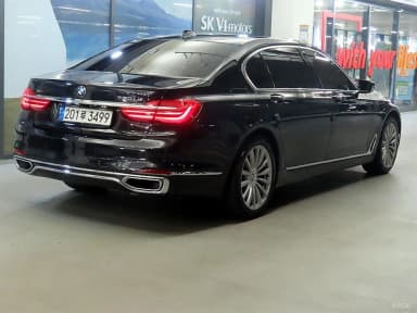 7 Series (G11)