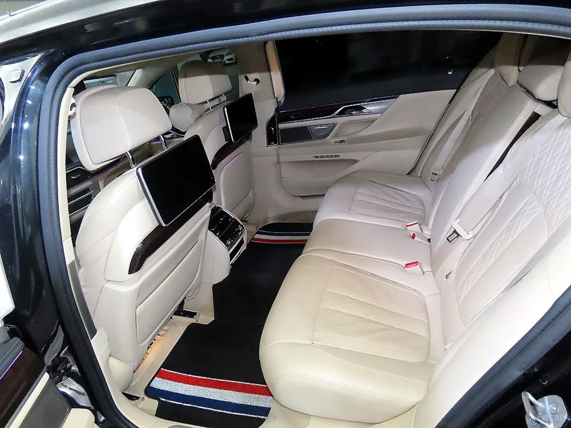 7 Series (G11)