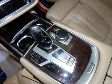 7 Series (G11)
