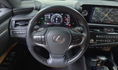 ES300h 7th Generation