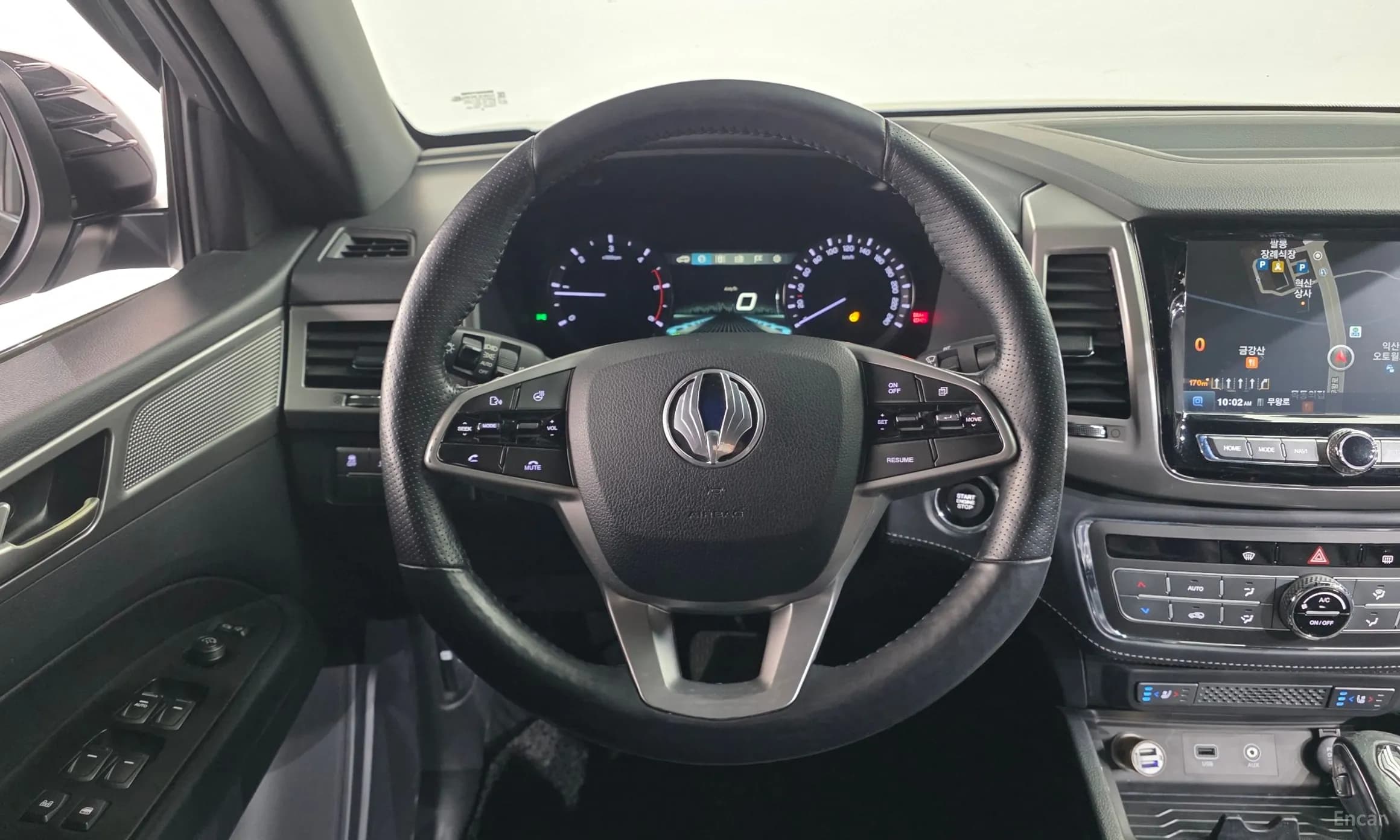 Rexton Sports Khan