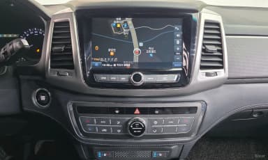 Rexton Sports Khan